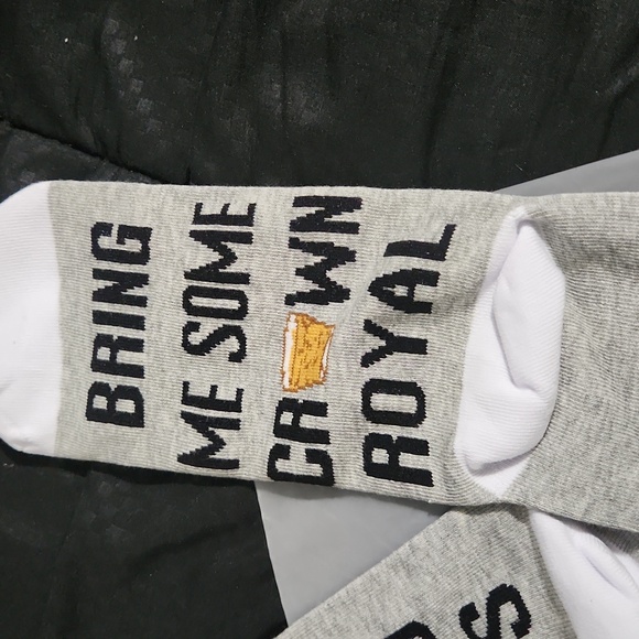 If you can read this bring me some Crown Royal socks brand new in package - Picture 3 of 5